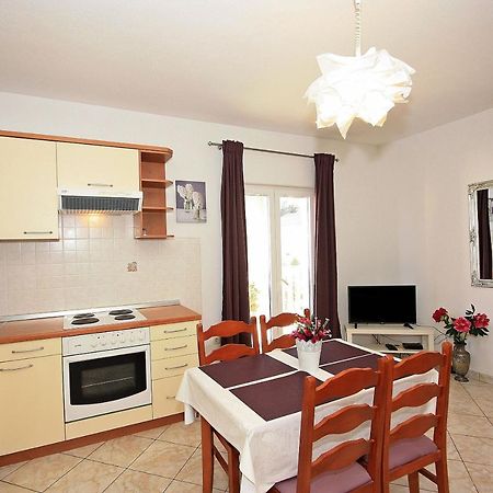 Apartments Mara Supetar Kültér fotó