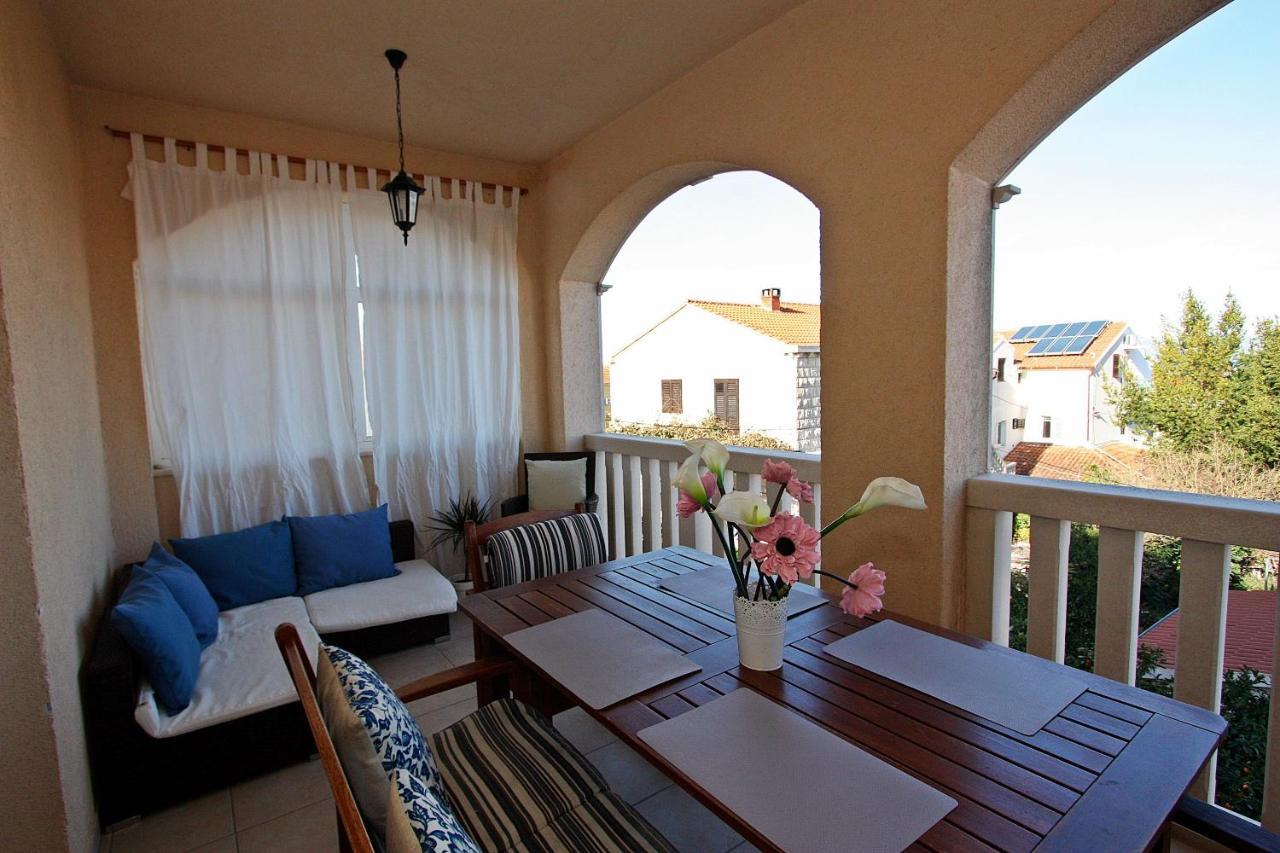 Apartments Mara Supetar Kültér fotó